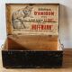 Malle en bois, amidon Le Chat Hoffmann