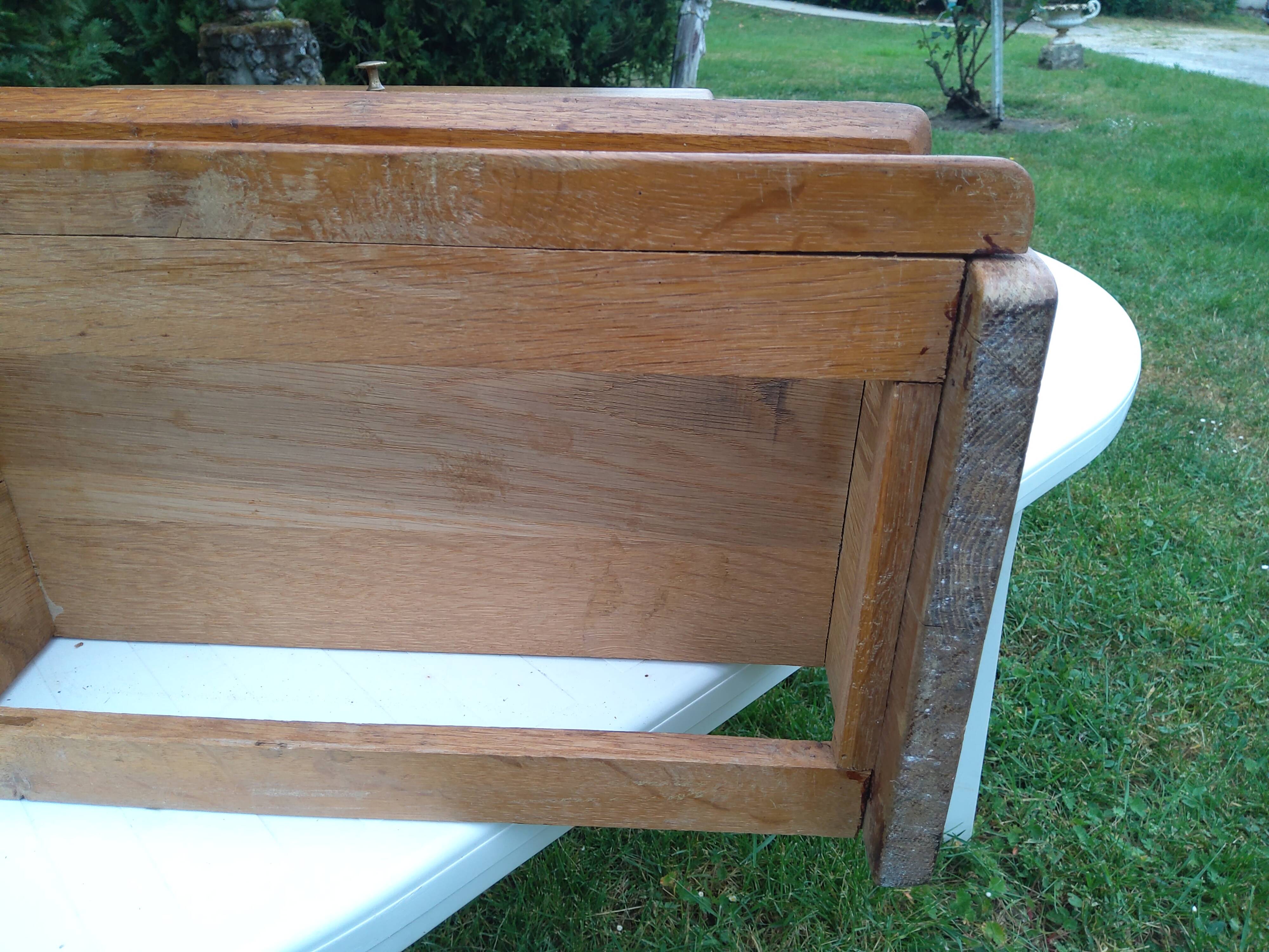 Marcel Gascoin shelf