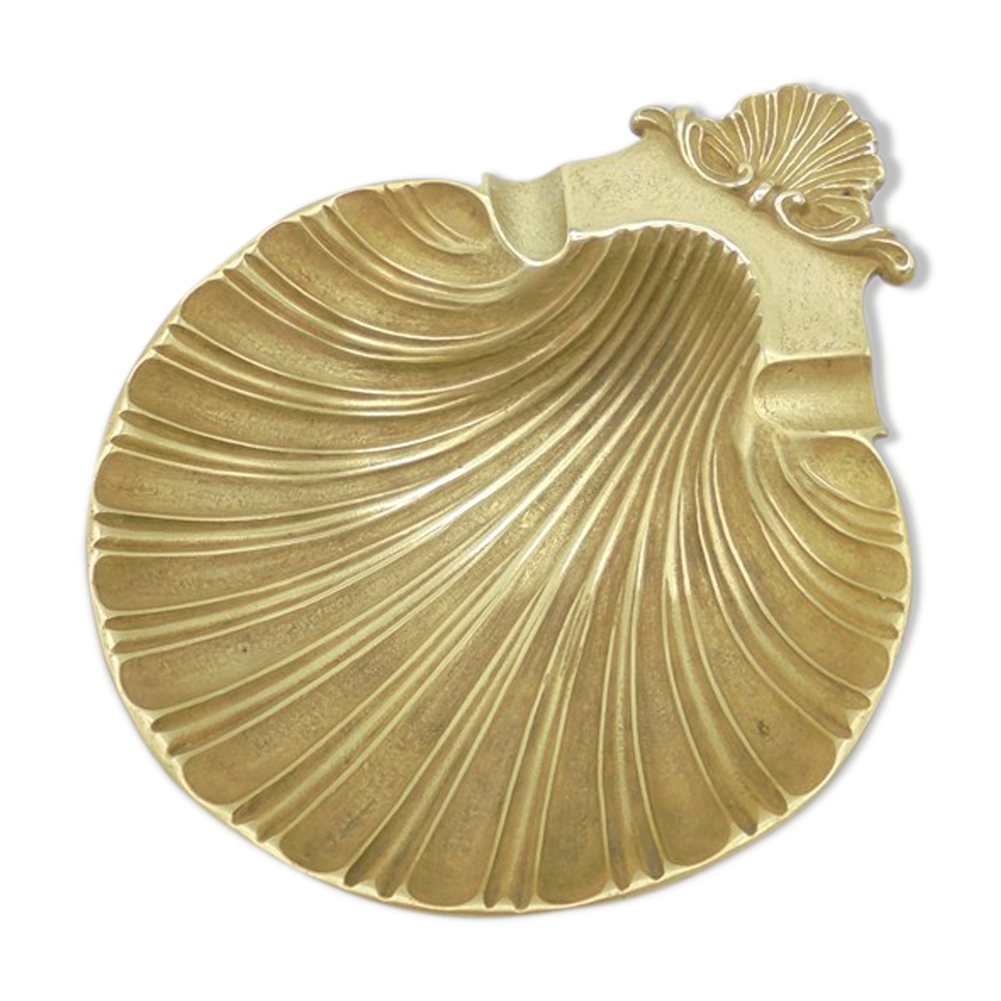 Brass shell ash tray