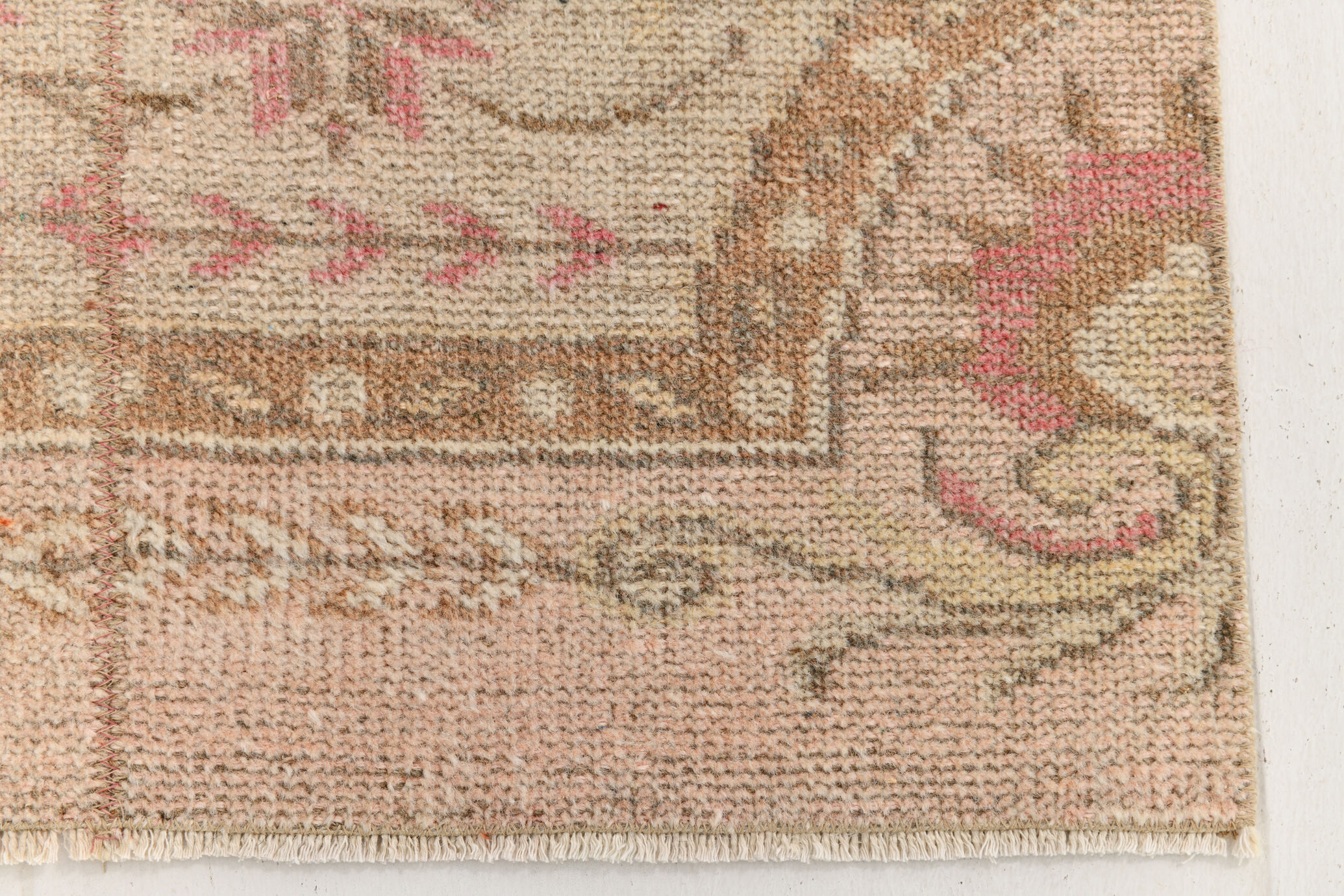 2x7 shades of red & beige vintage runner rug, 77x222cm