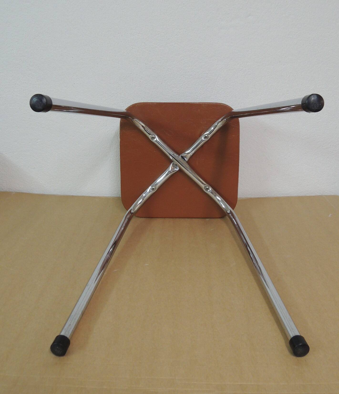 Tabouret en skaï