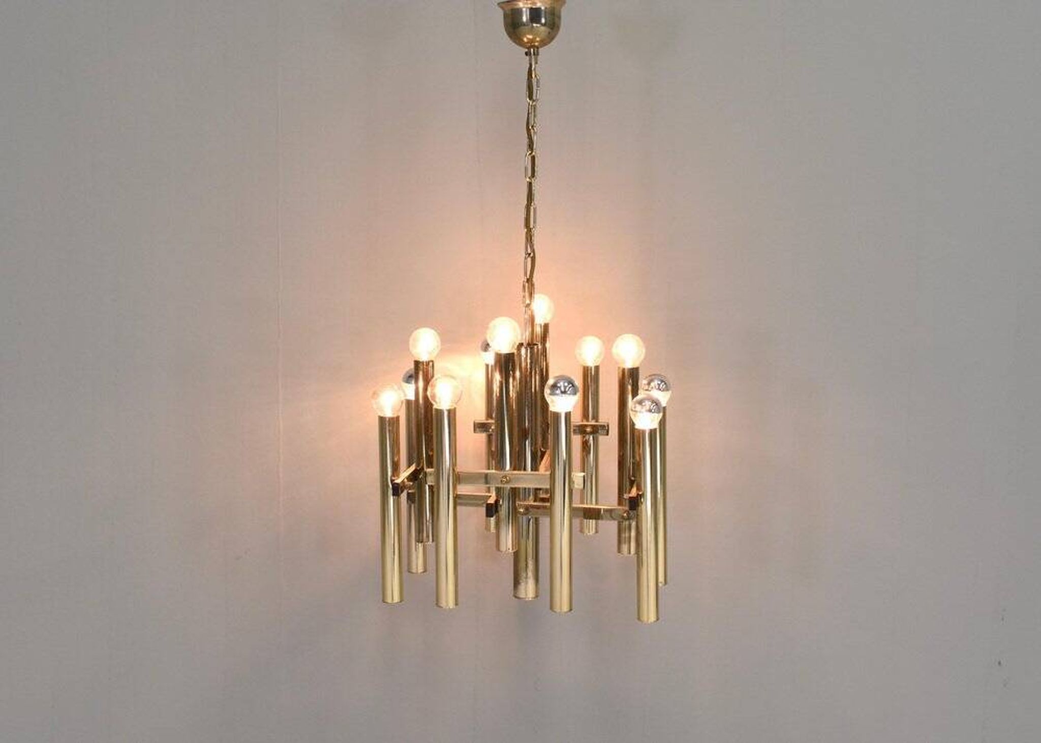 Italian brass chandelier 12 spot pendant lamp by Gaetano Sciolari, 1970s