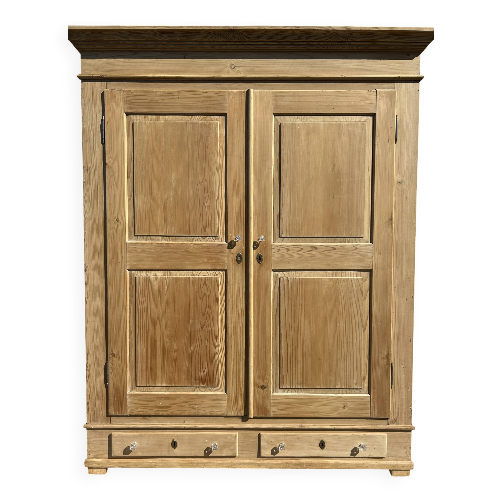 Grande armoire ancienne en pin