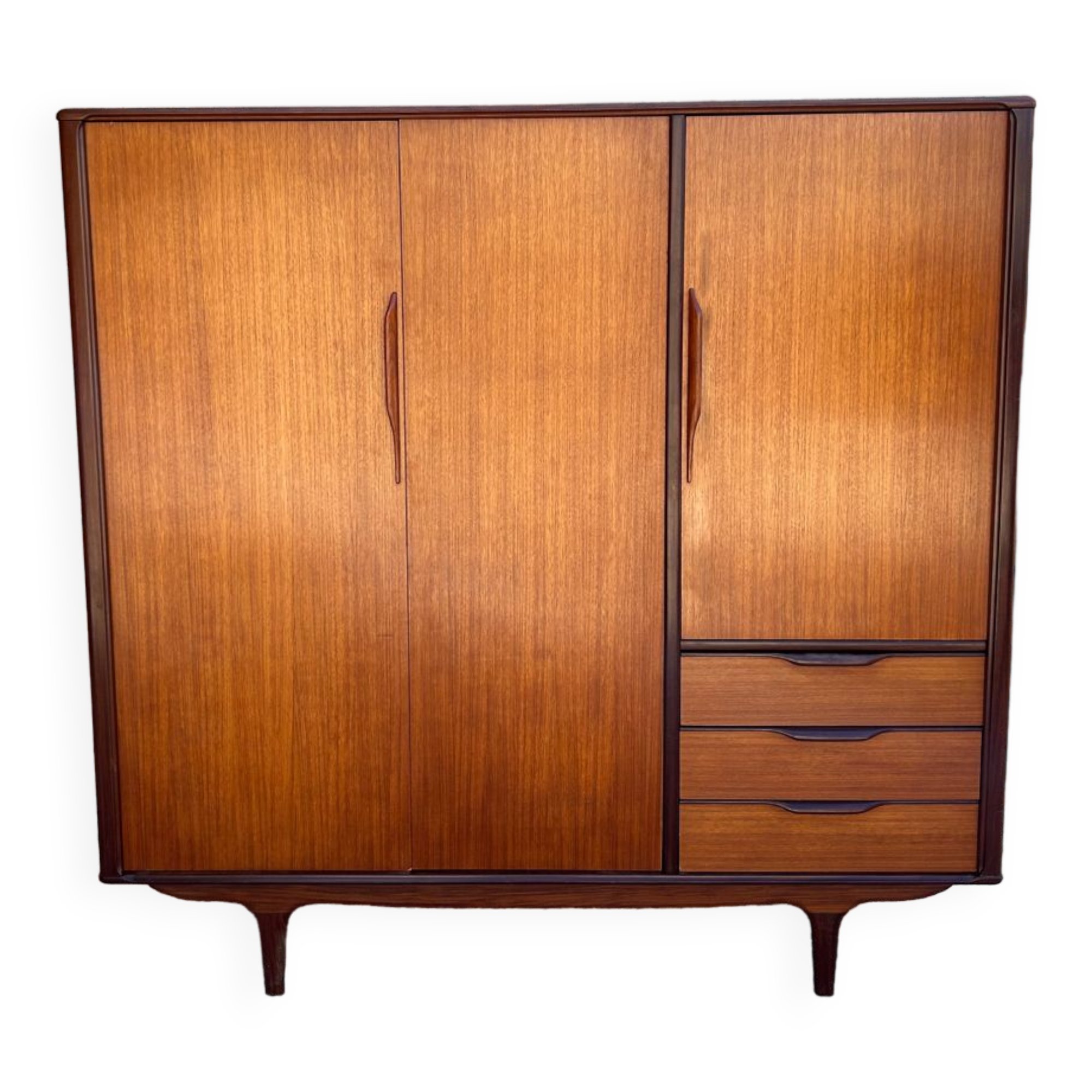 Armoire scandinave