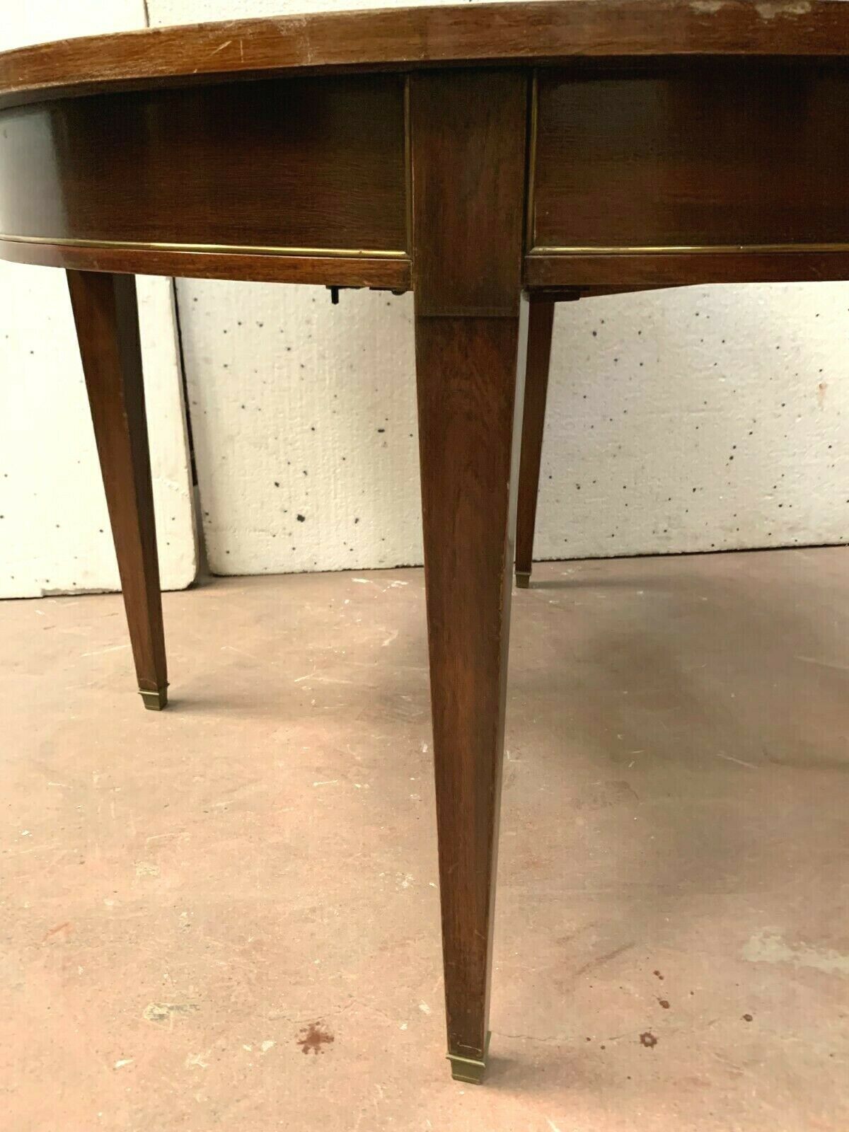 Louis XVI style round table in MAHOGANY XX century