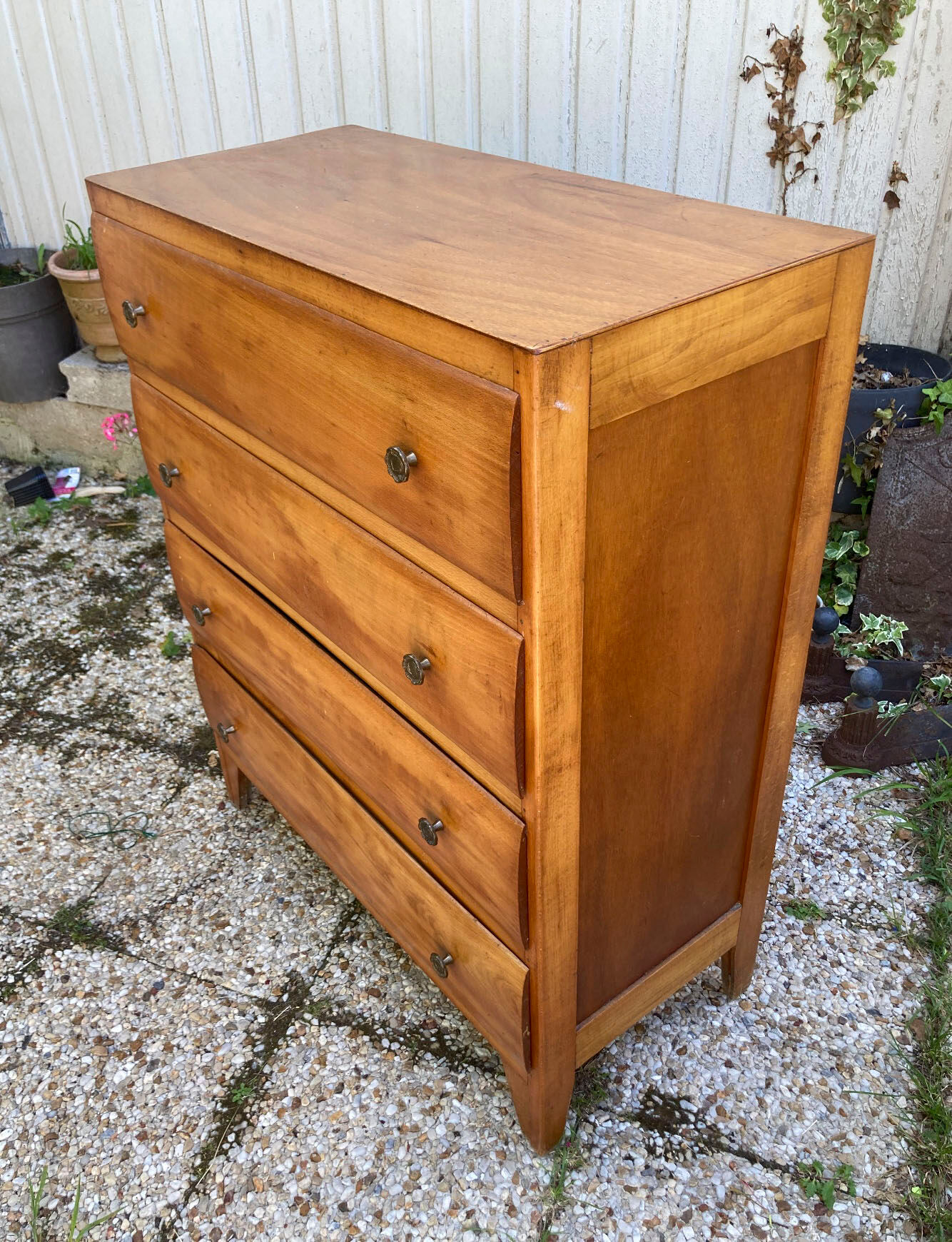 Vintage chest of drawers