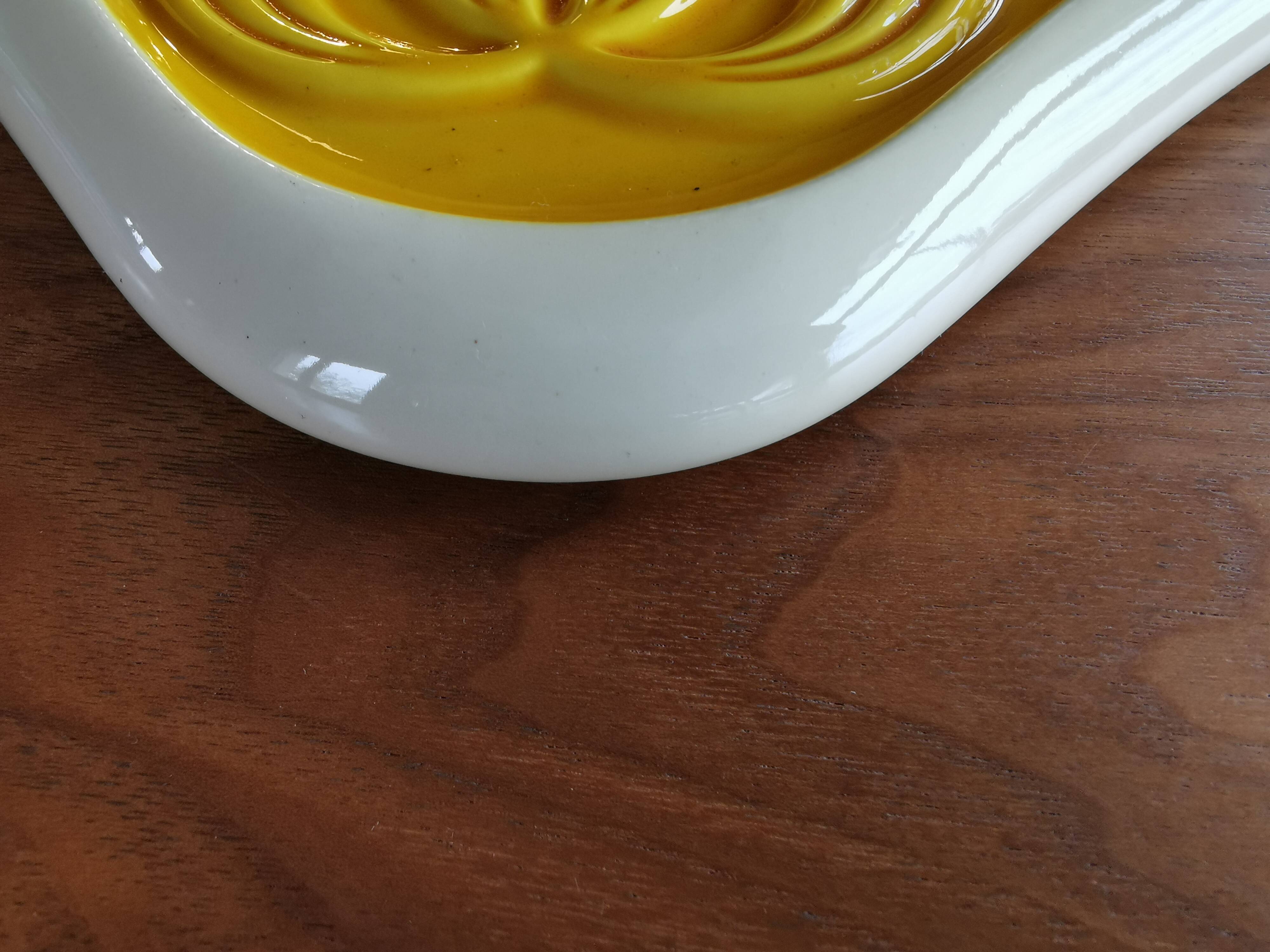 Vintage 1960s trivet