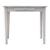 Petite table de ferme