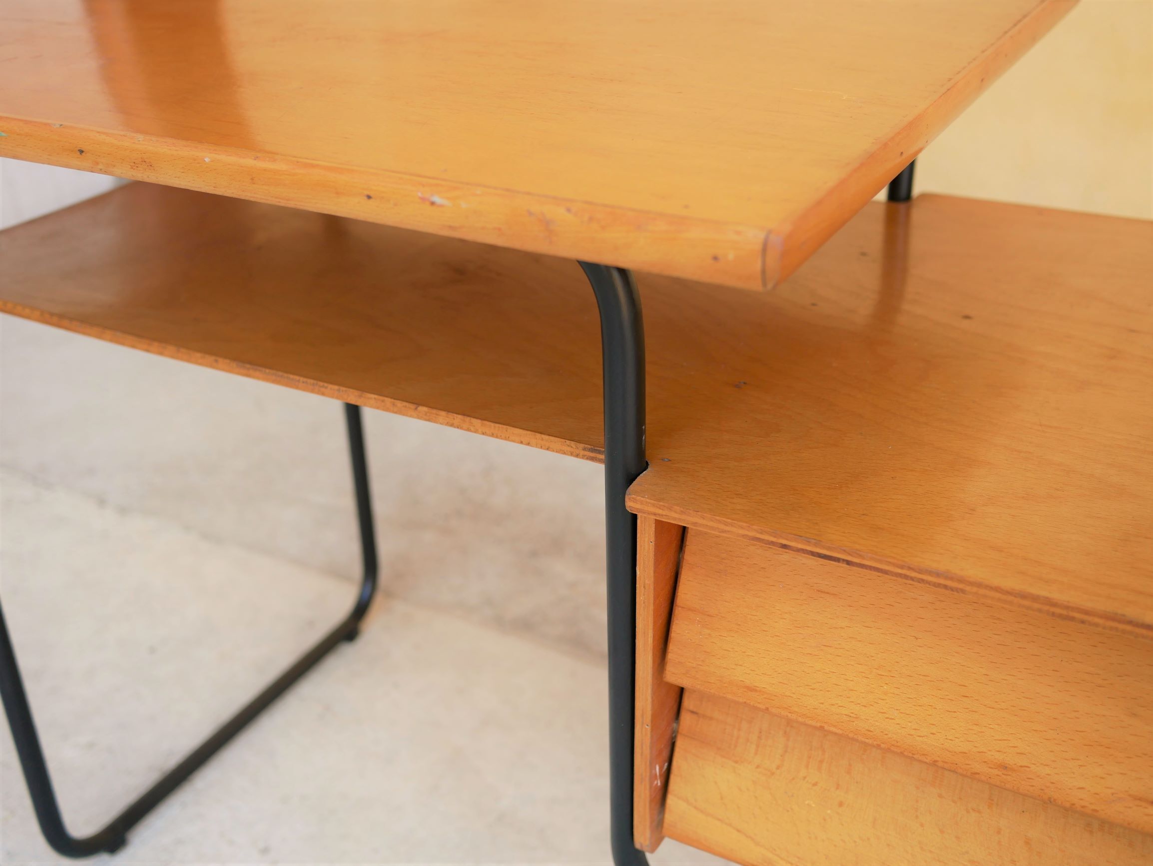 Bureau et chaise enfant vintage