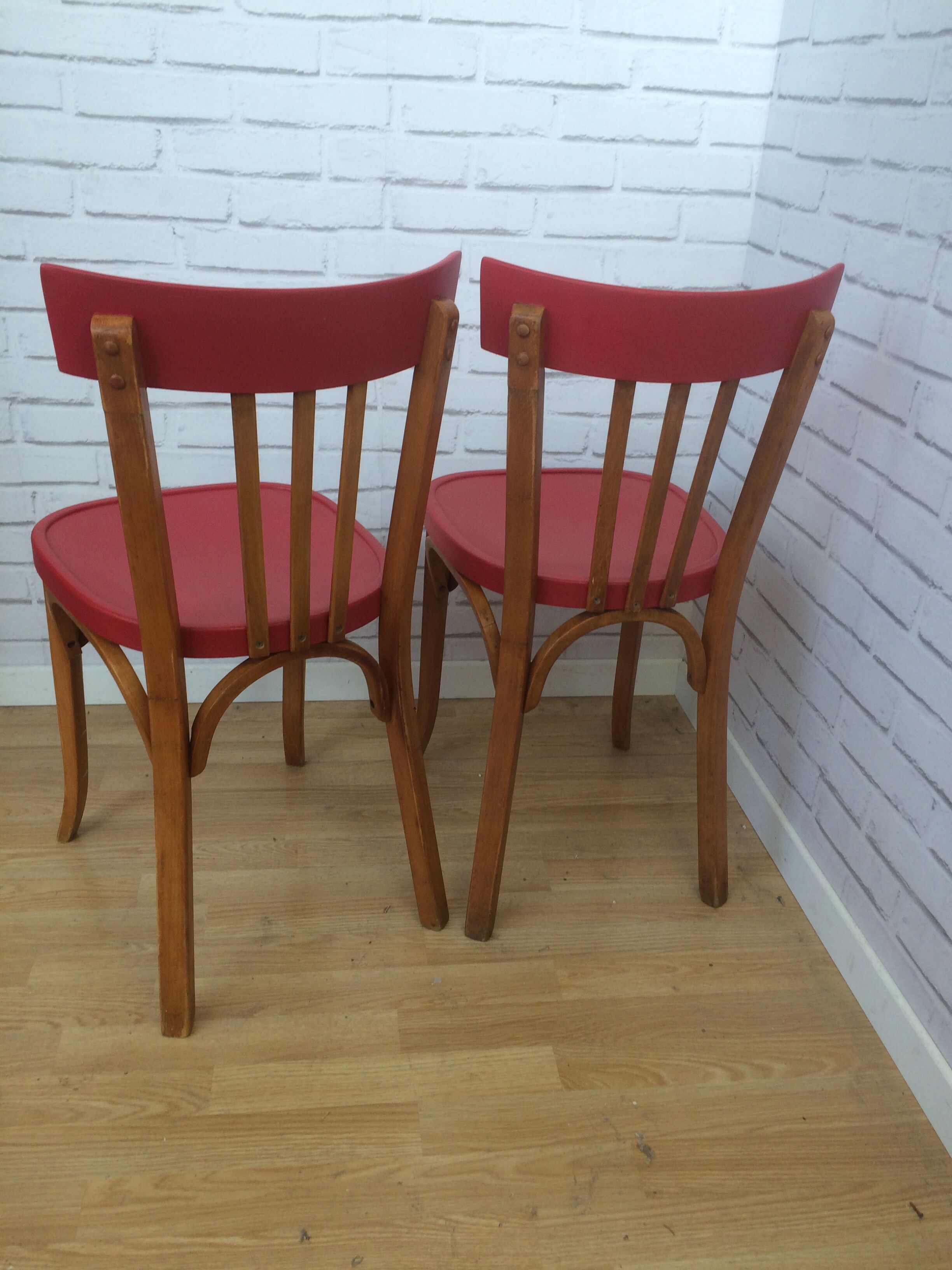 Lot of 2 Baumann chairs