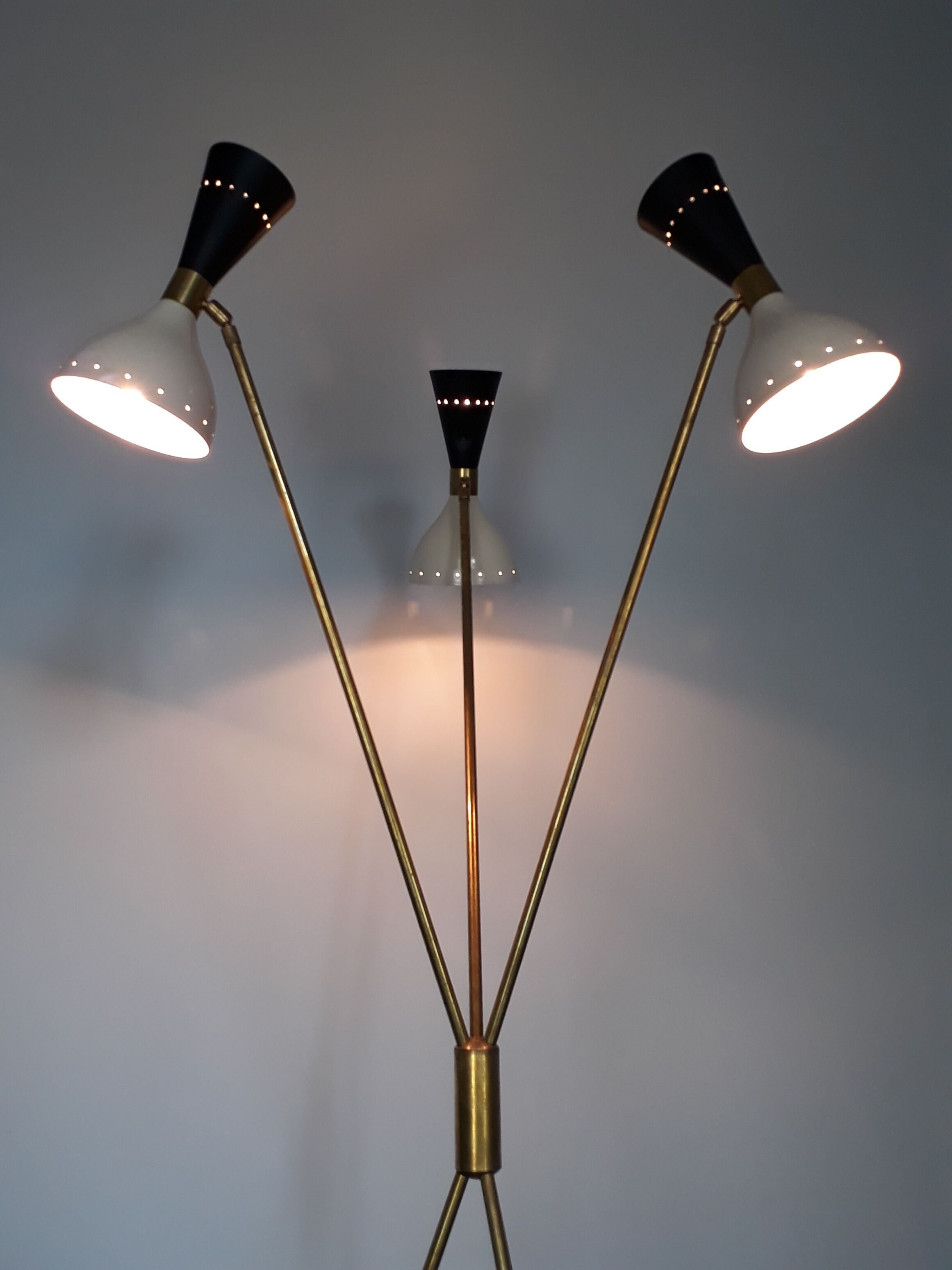 Charleston lamp with 3 two-tone diabolos, Mid-Century 1950s design