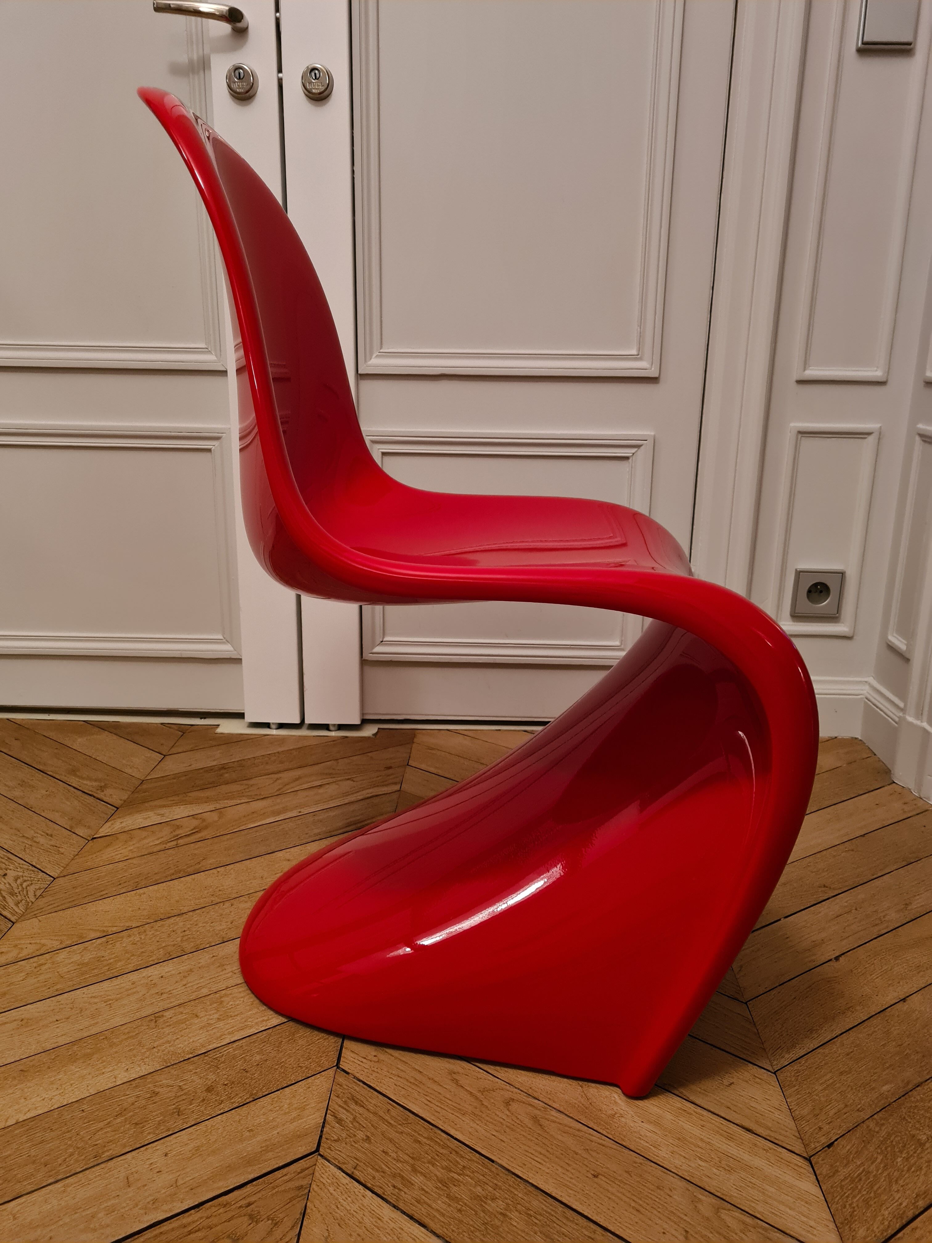 Verner Panton chair in lacquered fiberglass