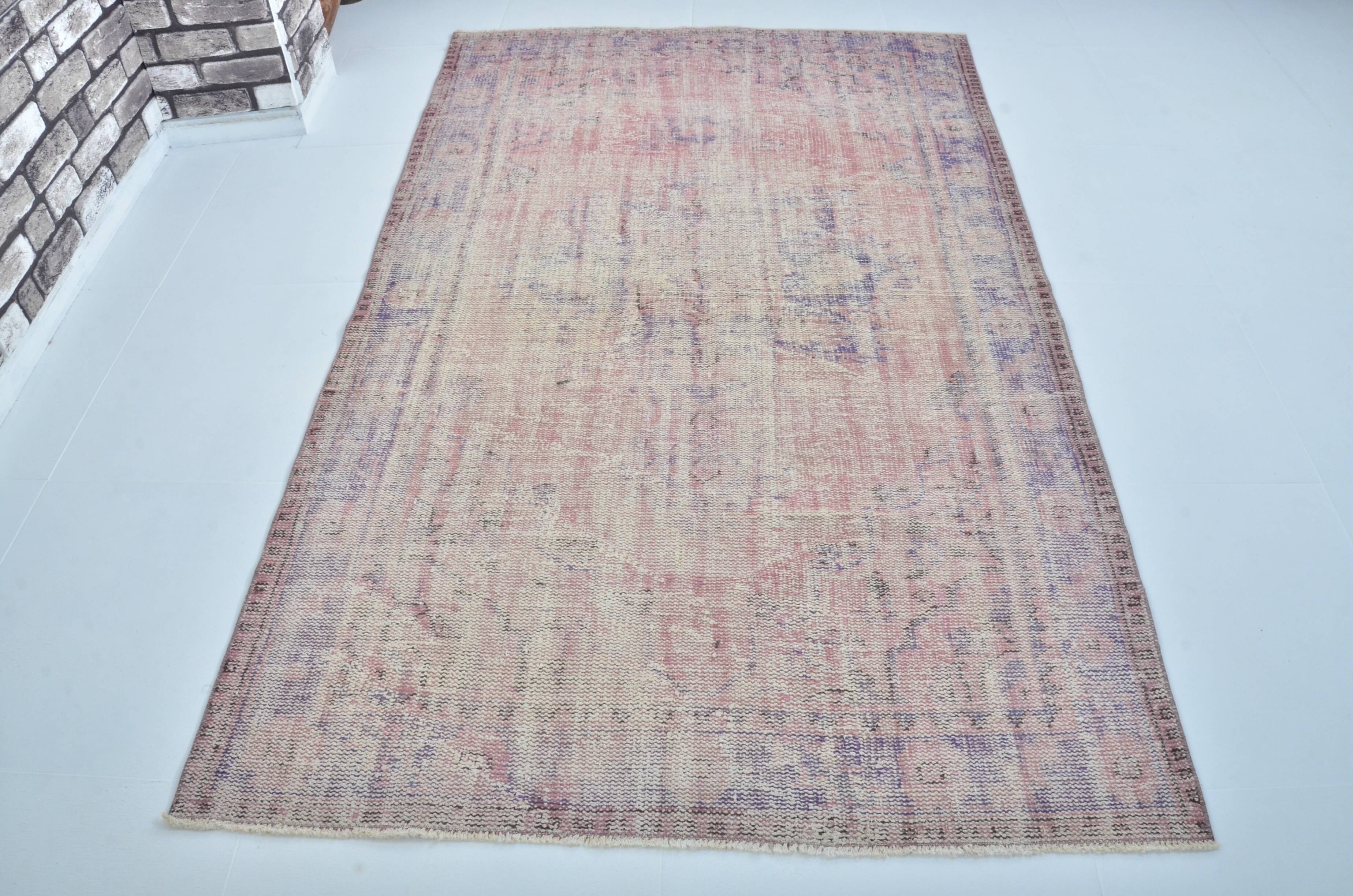 Vintage Pink Floral Wool Carpet sku 3210