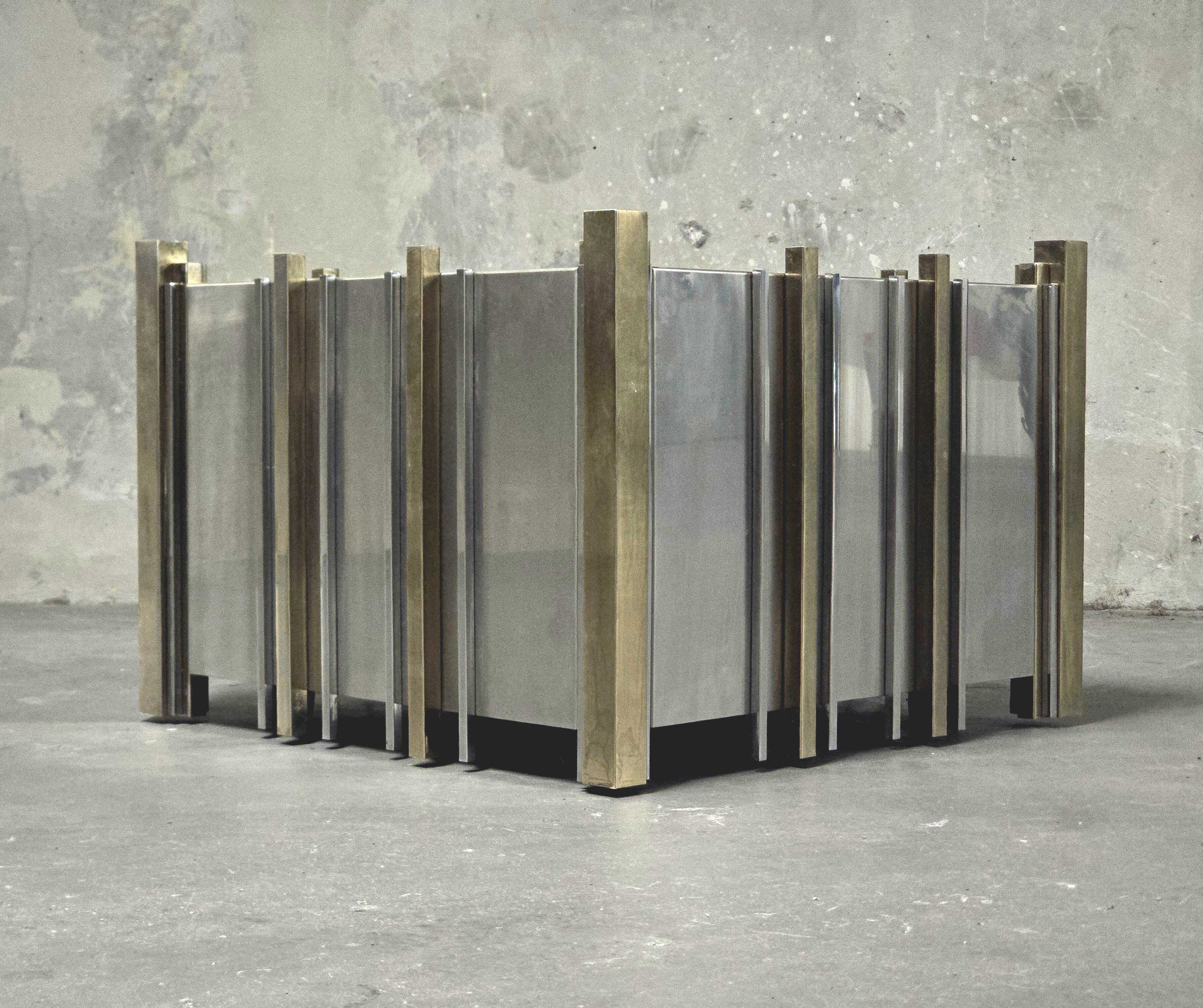 Romeo Rega for Zevi, attributed to – Chrome and brass planter, It