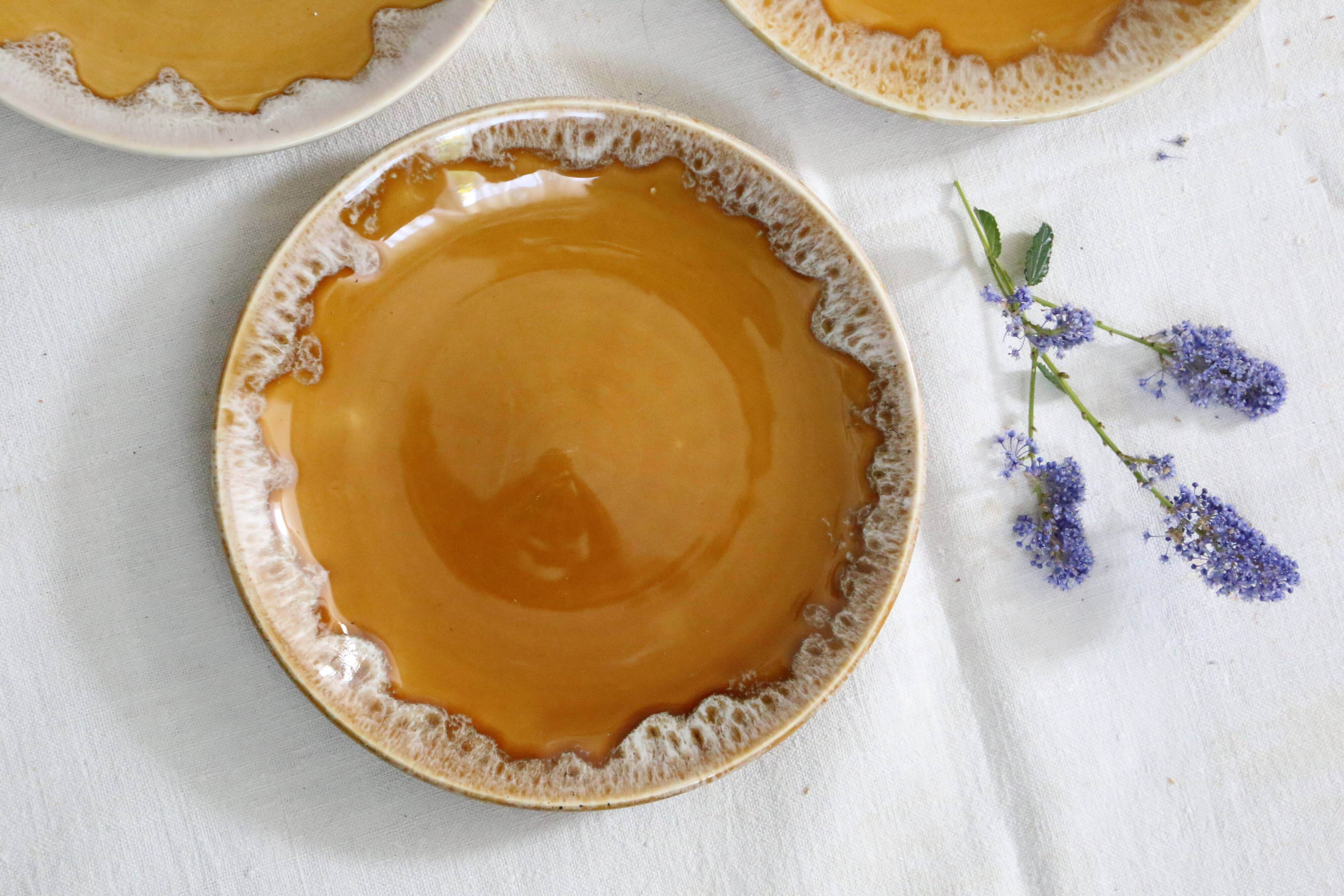 Set of 3 dessert plates, Brisant model, Saint Amand earthenware