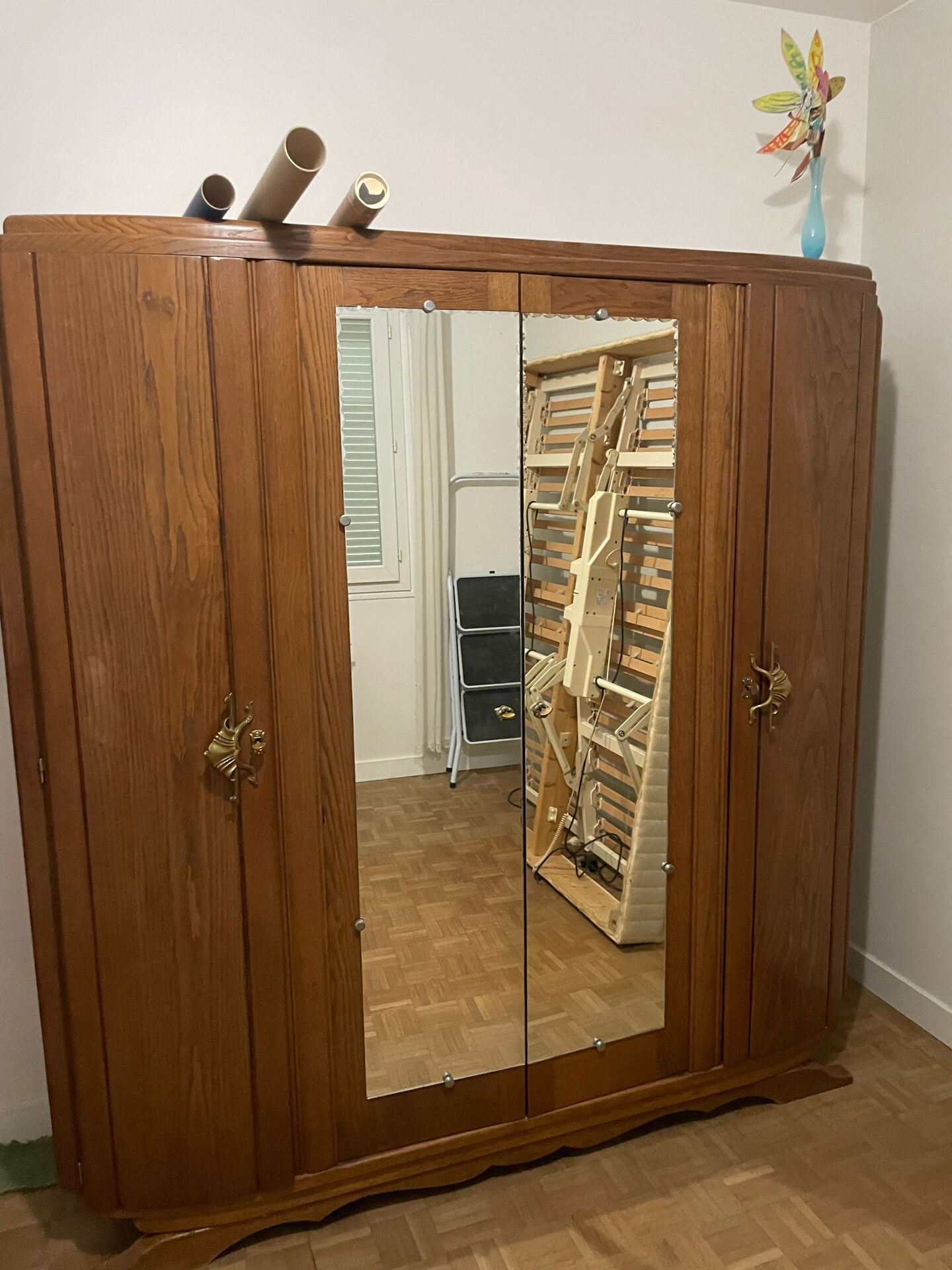 Armoire