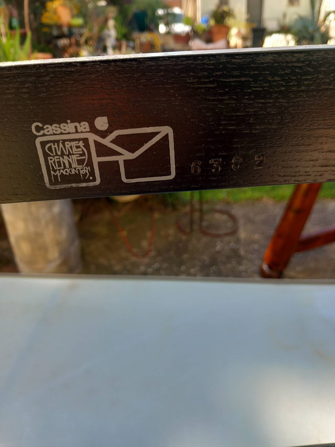 Pair of Hill House 1 Mackintosh Cassina chairs