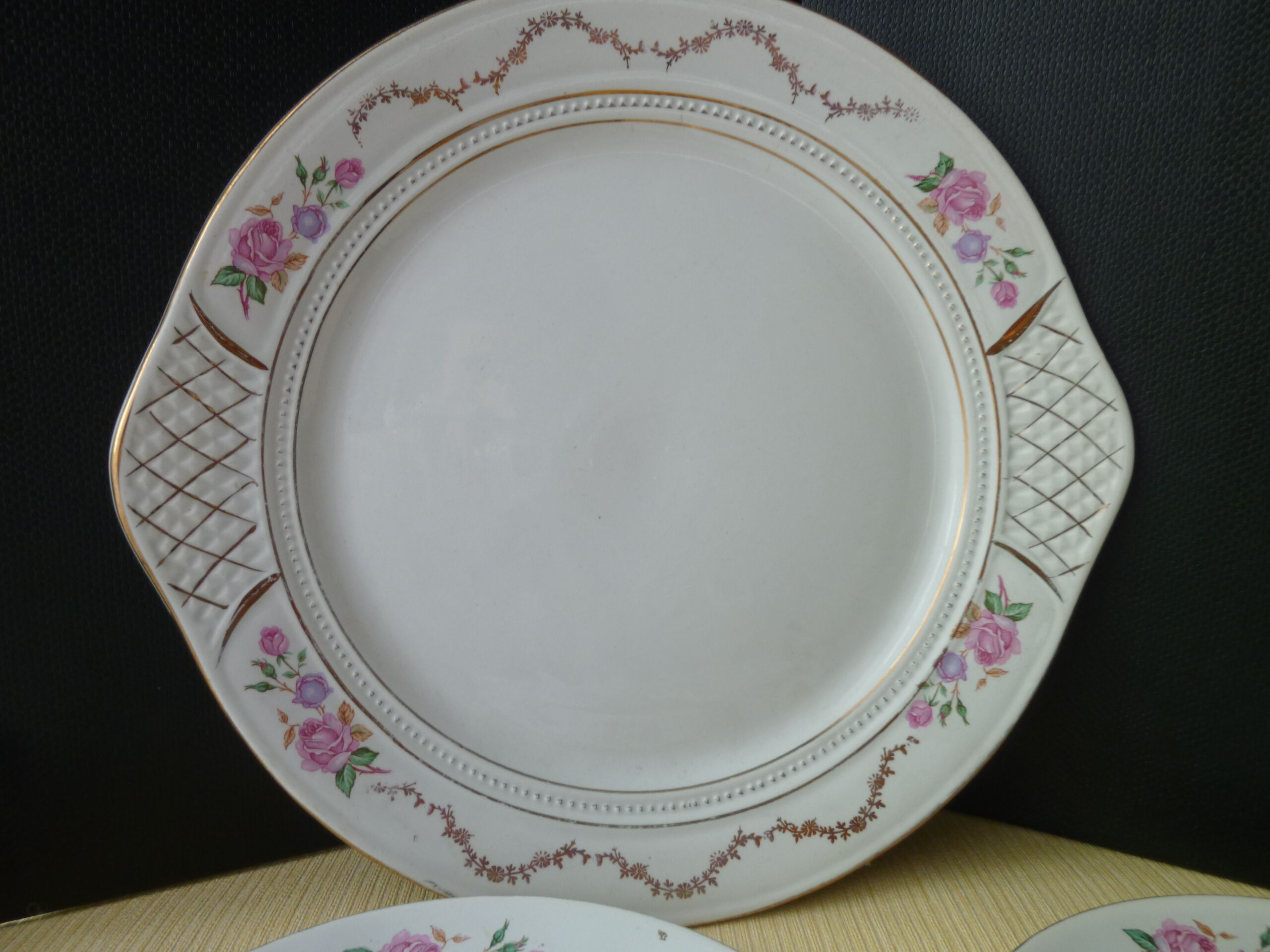 Vintage cake service in St Amand's Faïence