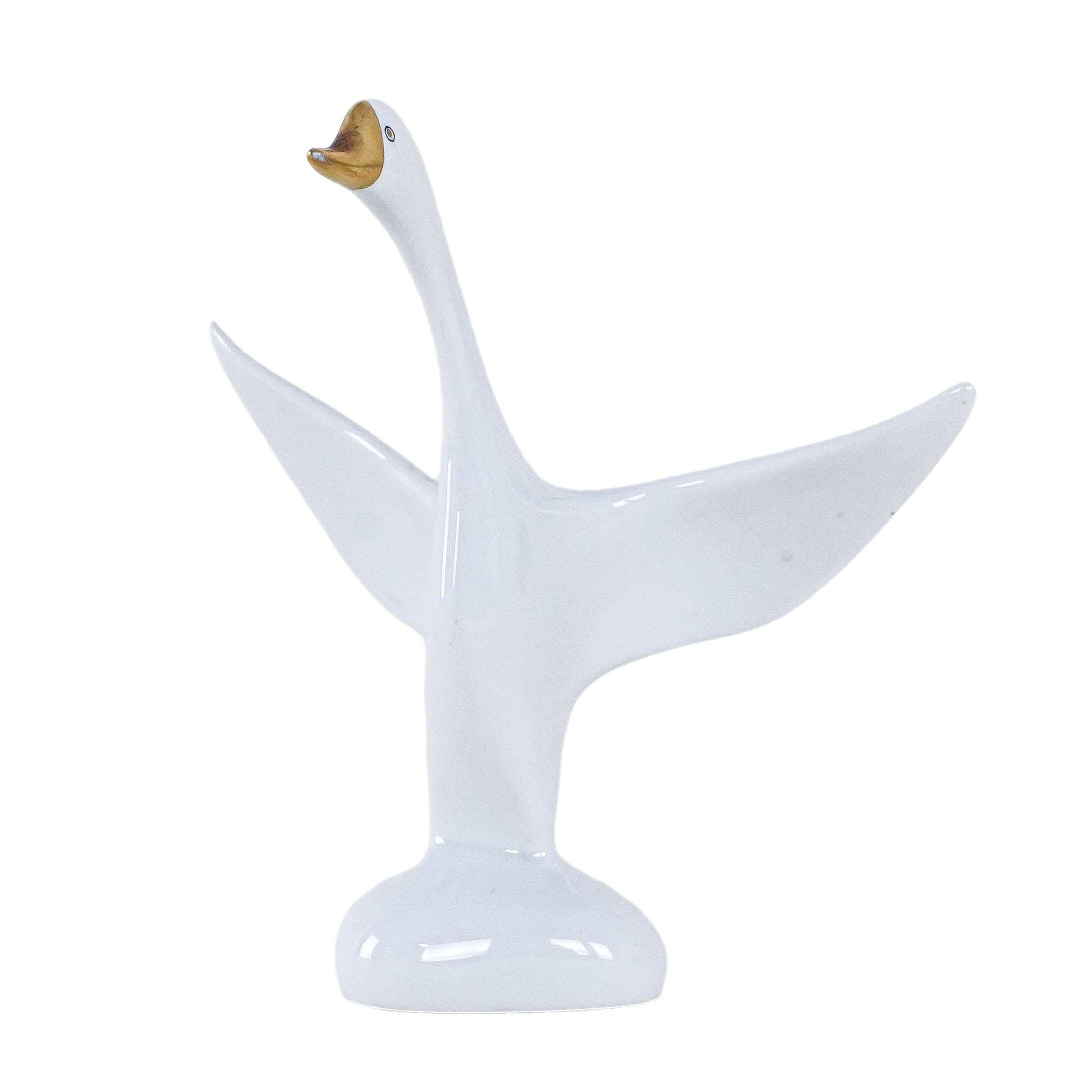 Porcelain goose figurine, Hungarian design, 1960s,manufactured by Holloháza