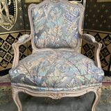 Fauteuil de style louis xv