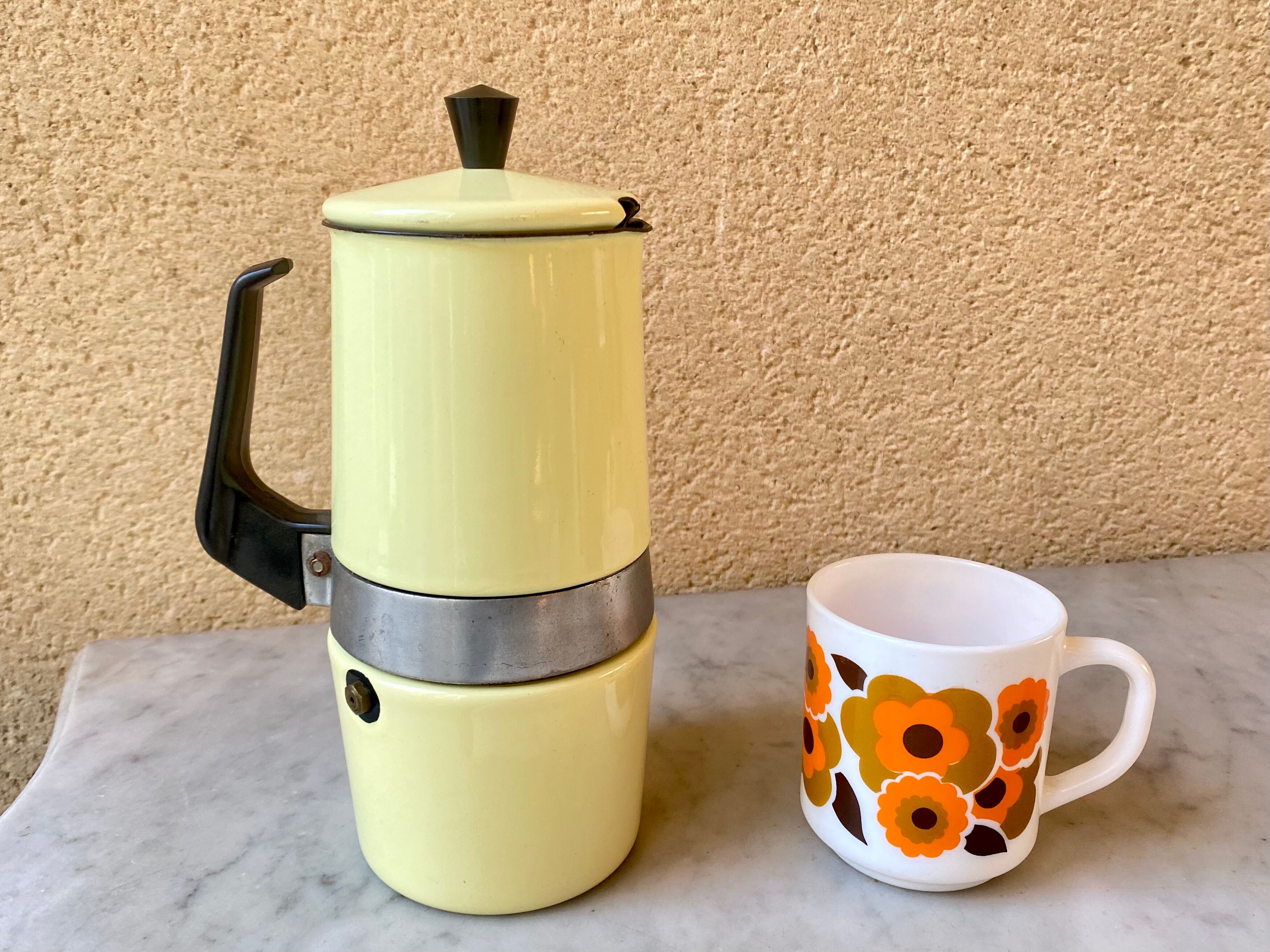 Italian coffee maker enamelled vintage yellow 70s