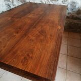 Scandinavian table
