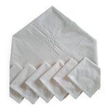 White embroidered tablecloth and 6 matching napkins