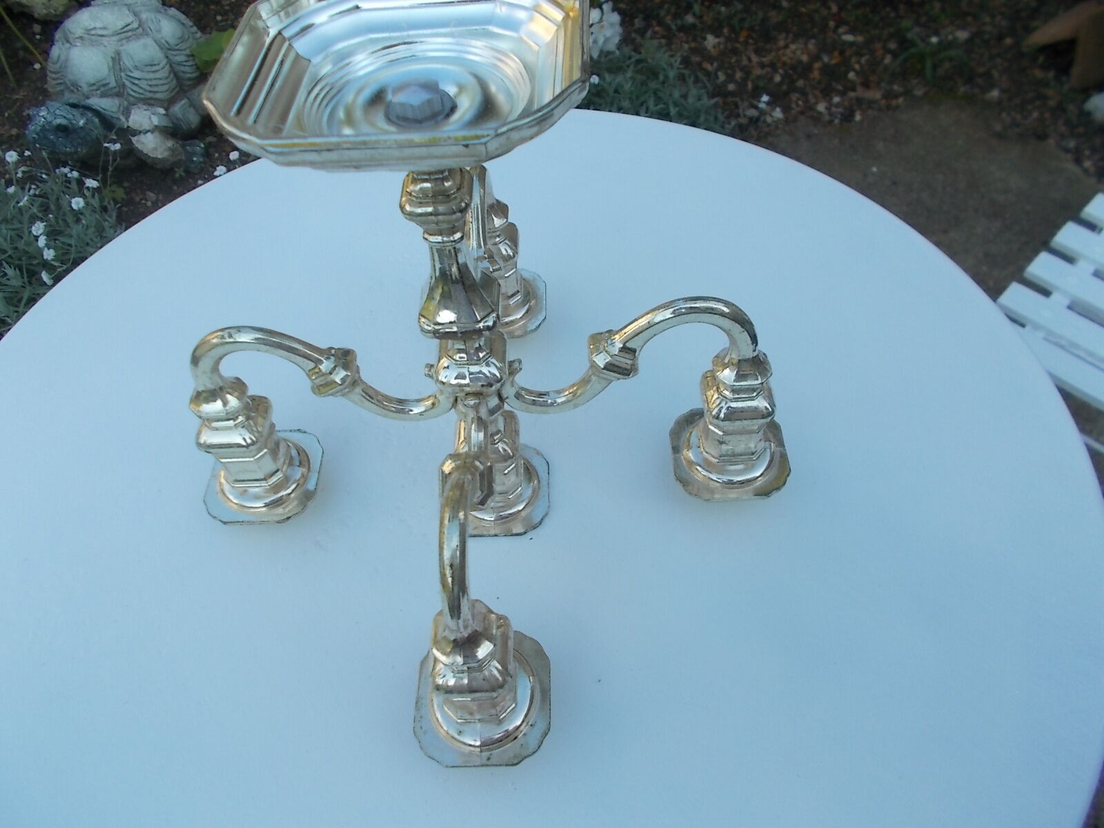 Metal candle holder for 5 candles