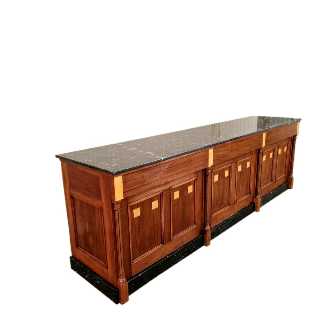 Grand comptoir d’apothicaire Art déco antique en acajou et comptoir de pharmacie en marbre noir, 1909