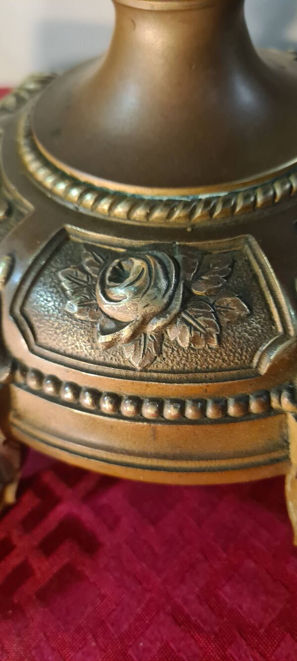 lampe ancienne bronze massif et abat jour verre