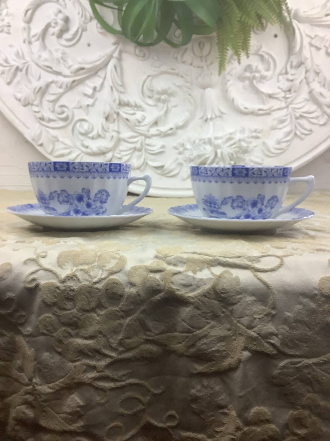 Tasses à thé anciennes