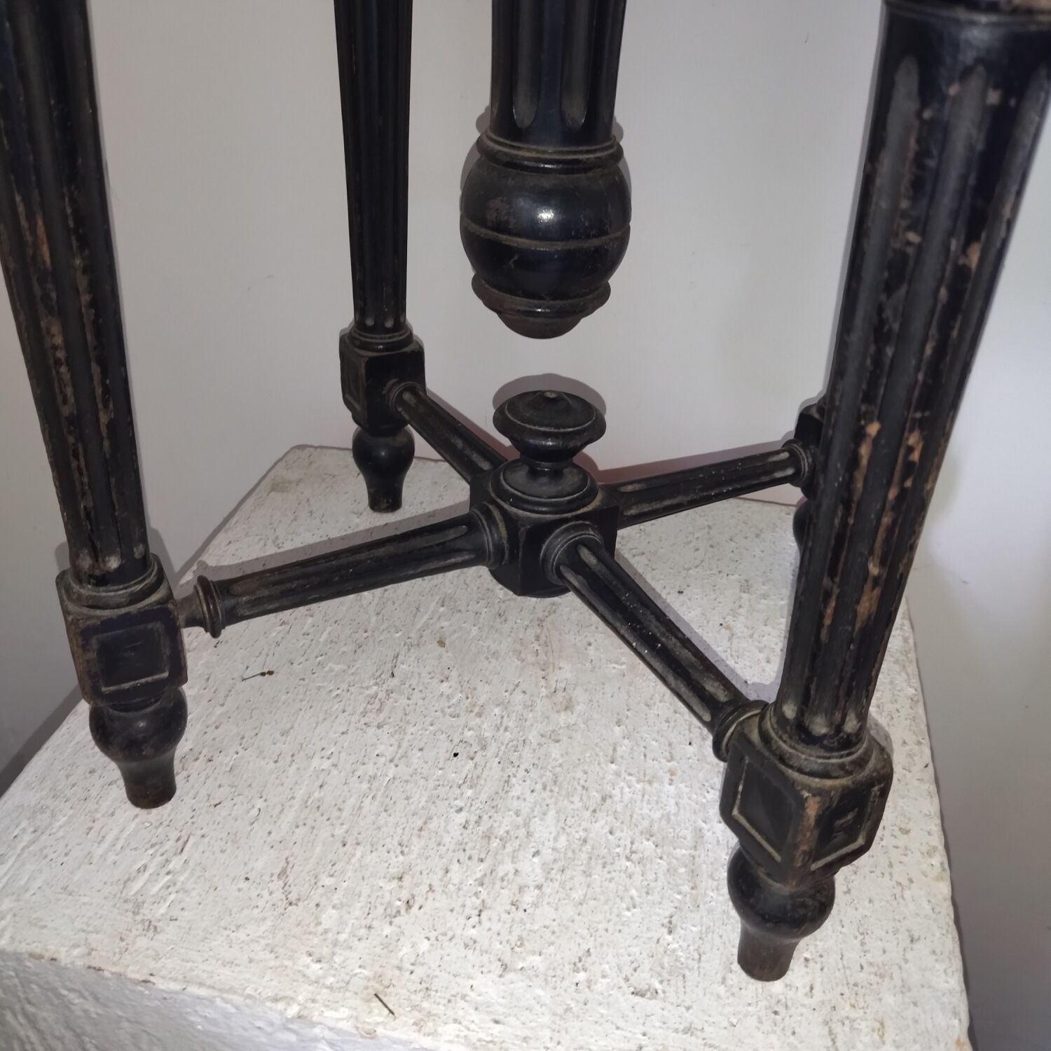 Louis XVI style adjustable stool