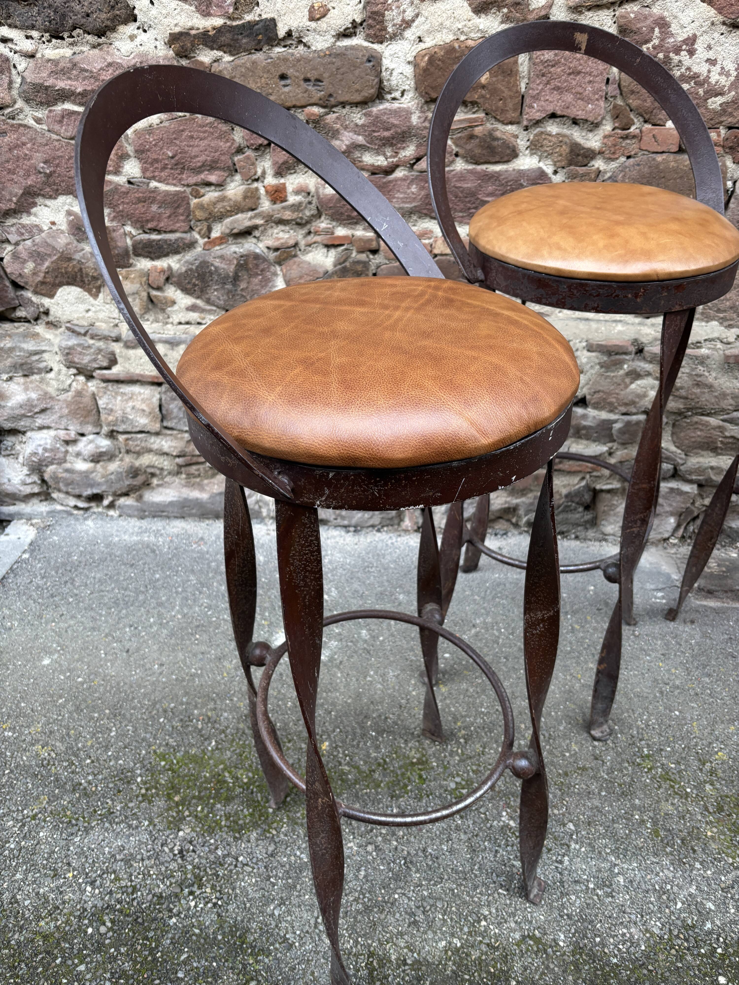 Set of 4 bar stools restaurant pub tavern metal 1970s