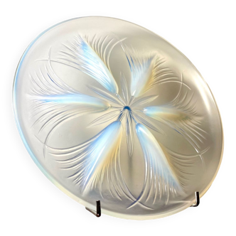 Verlys opalescent /opaline decorative tray (d.32.3cm)