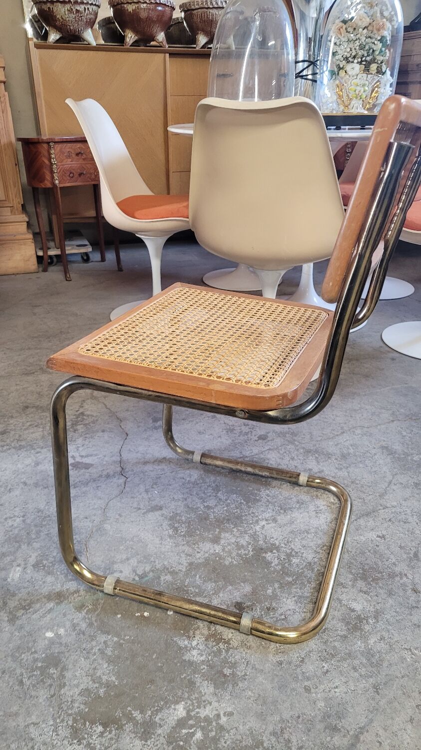 Chaise  de Marcel Breuer en cannage modèle B32