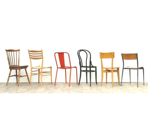 Lot of 6 vintage depareillees chairs