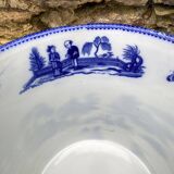 Jules Vieillard Bordeaux cache-pot, large model, blue and white decoration.