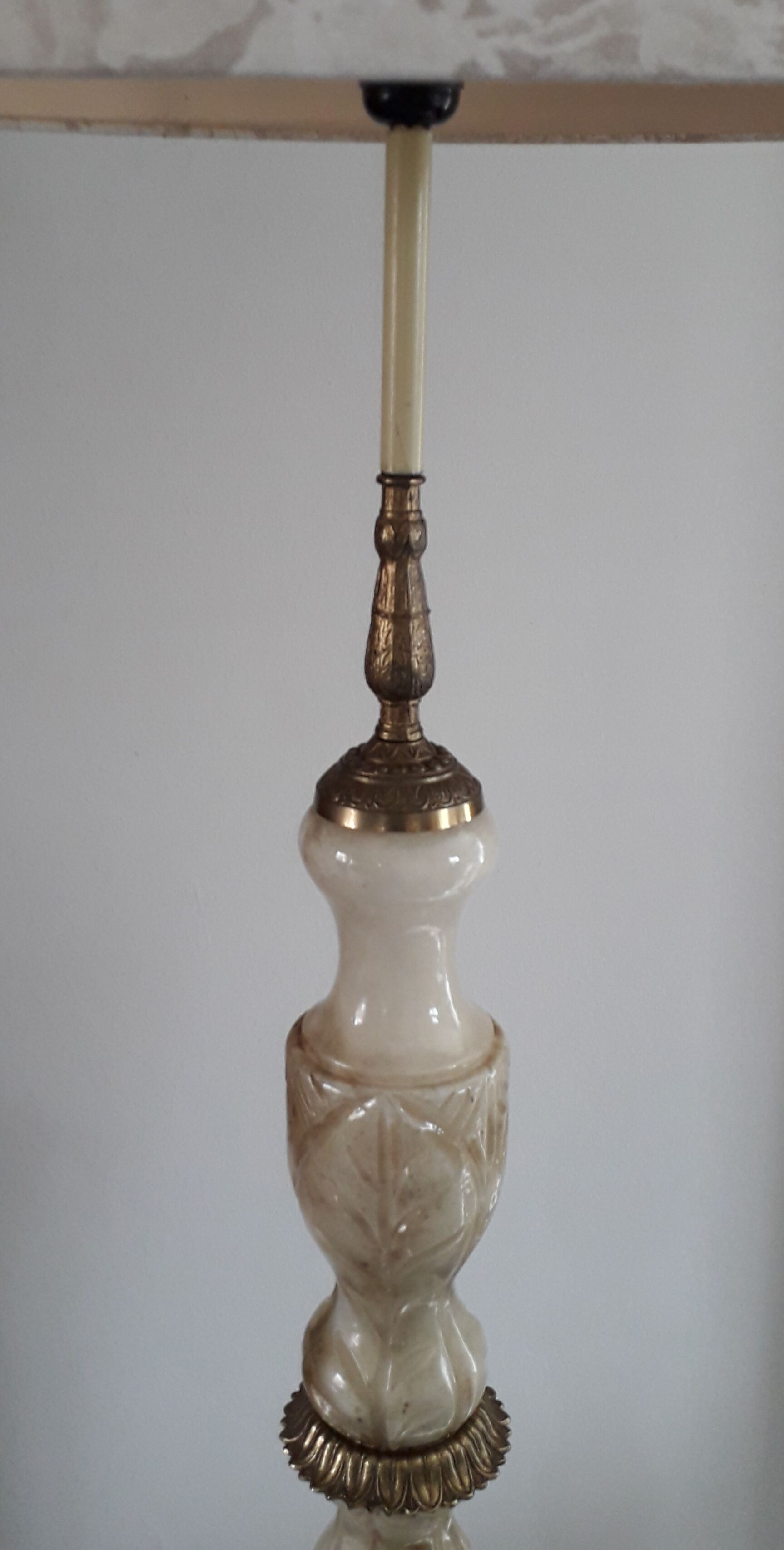 Alabaster floor lamp 1970
