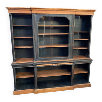 Trade furniture. Fine grocery store furniture. Storage furniture.