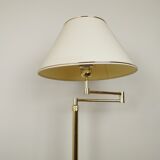 Articulated e-reader floor lamp