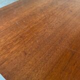 Scandinavian office of the 60s with sleigh feet