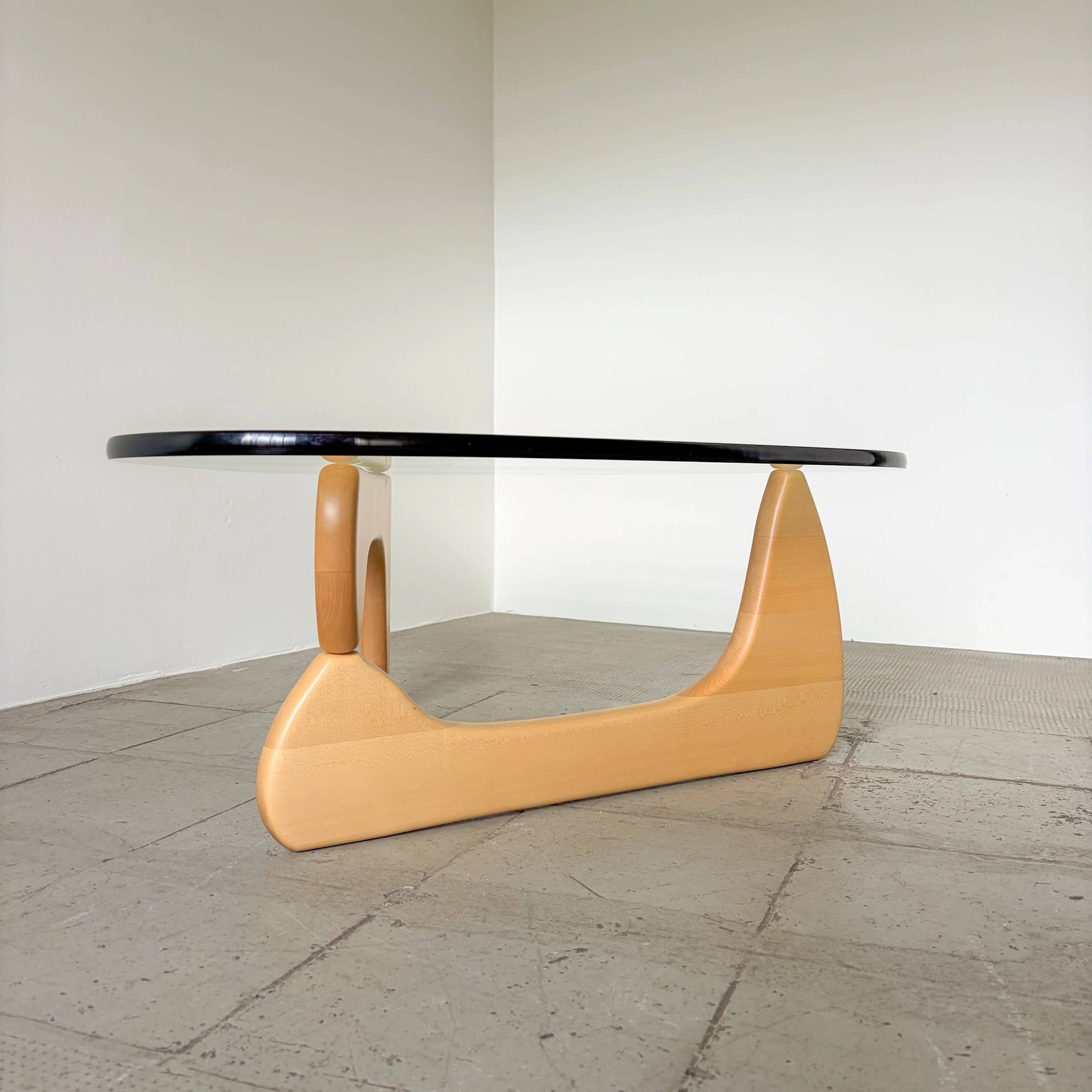 Iconic Noguchi coffee table in maple