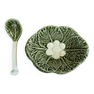 Sauce boat with its stand and spoon - cabbage leaf