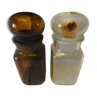 Seventies pot duo
