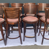 Mid-high chairs