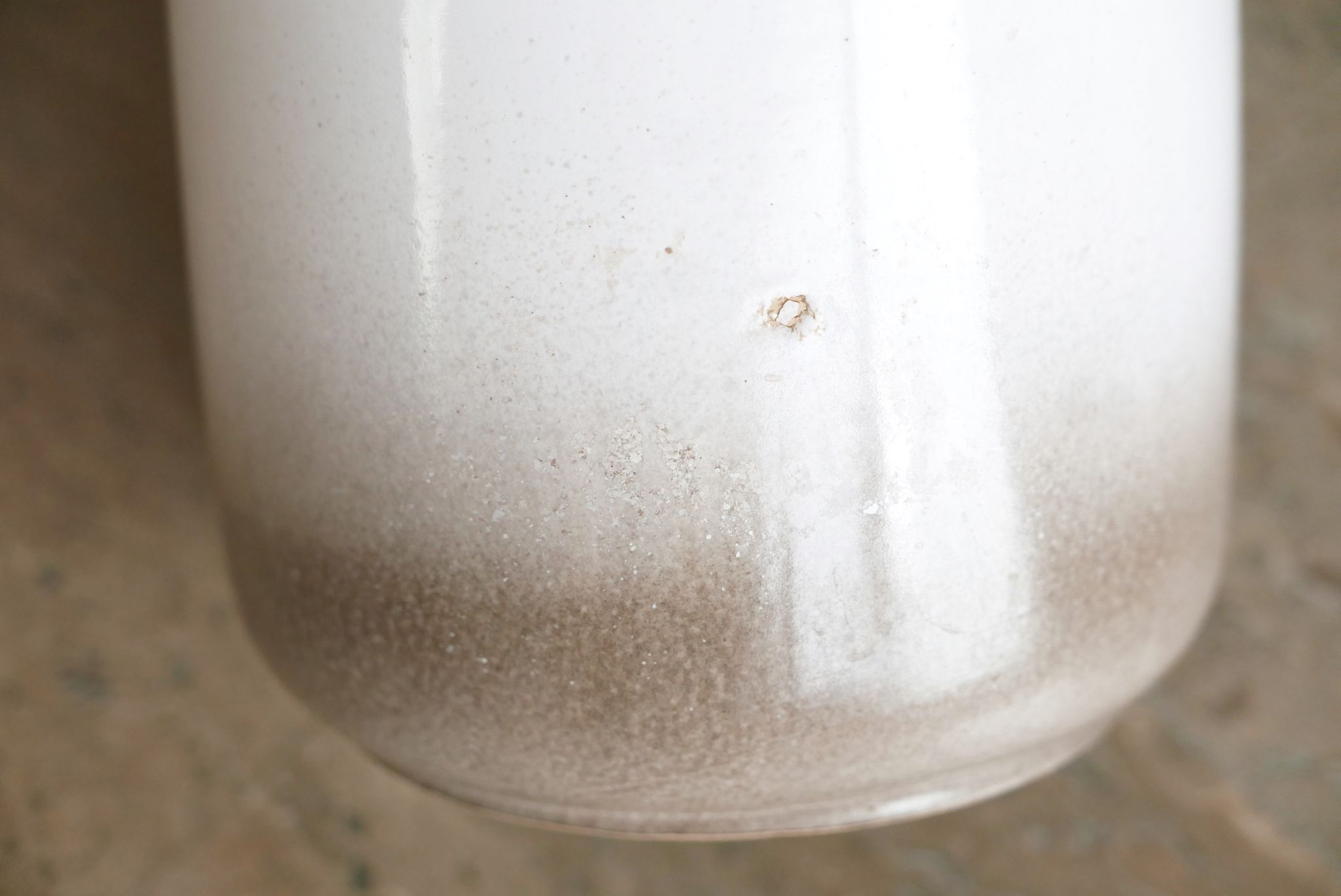Vase en céramique blanc et marron West Germany, années 60