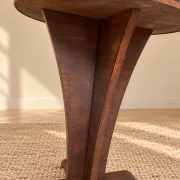 Vintage round wooden side table – Sculptural base – Art Deco style