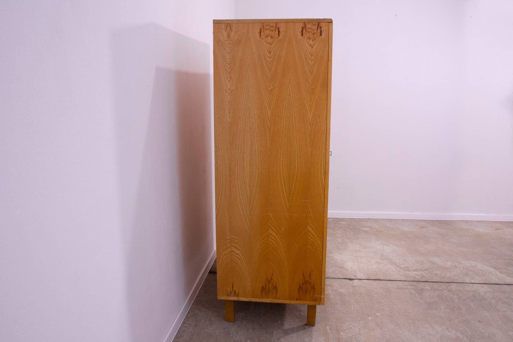 Armoire vintage de Novy Domov, années 1970, Tchécoslovaquie