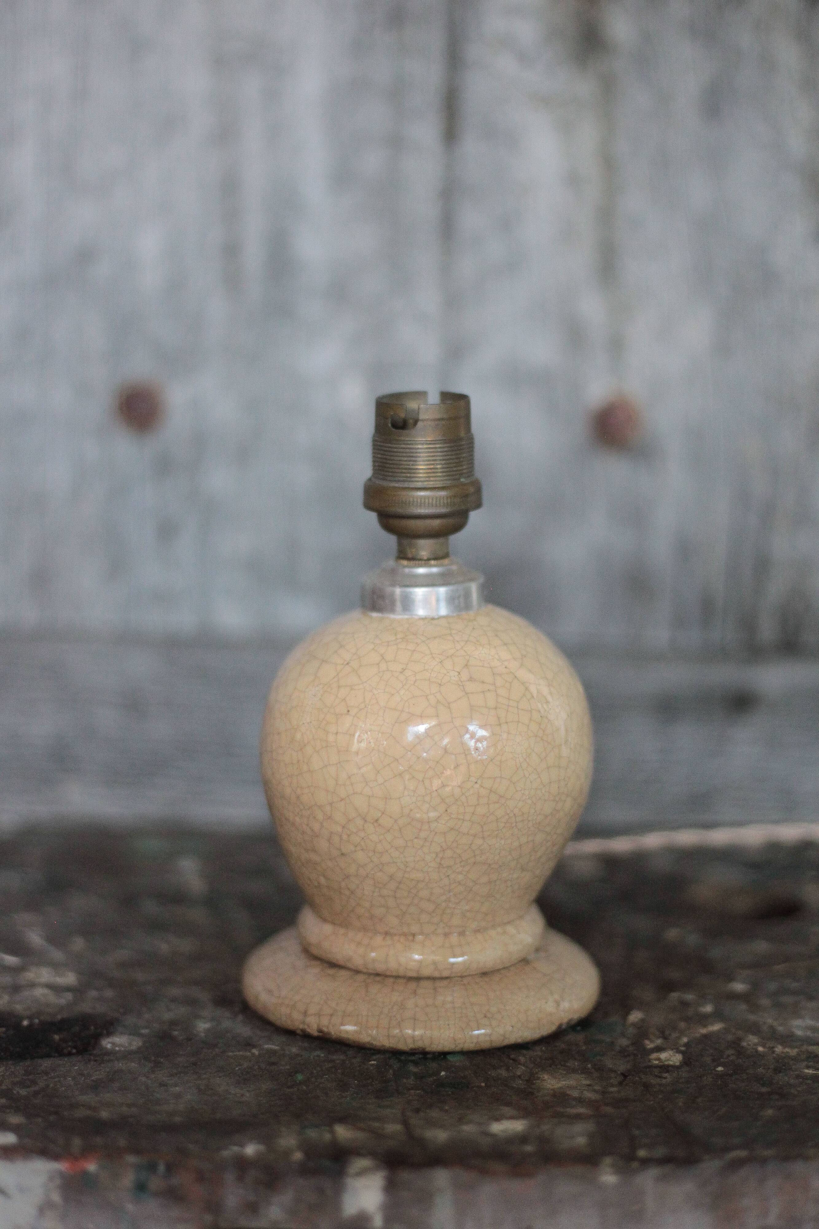 Cracked ceramic Art Deco lamp, table lamp, bedside lamp.