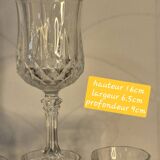 Verres à pied en cristal
